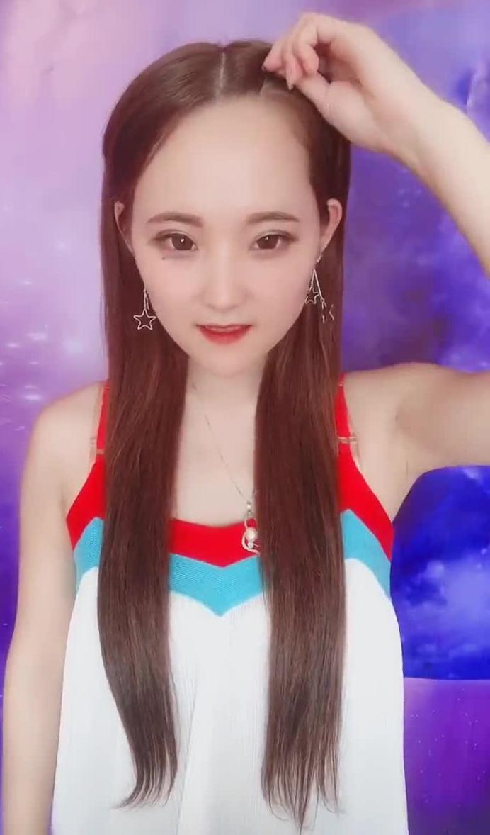 最新美拍編發(fā)教程，輕松打造時(shí)尚發(fā)型，瞬間提升你的魅力值！